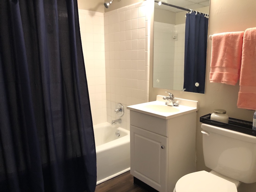 Bathroom Shorelake Apartments Lexington KY Bathroom